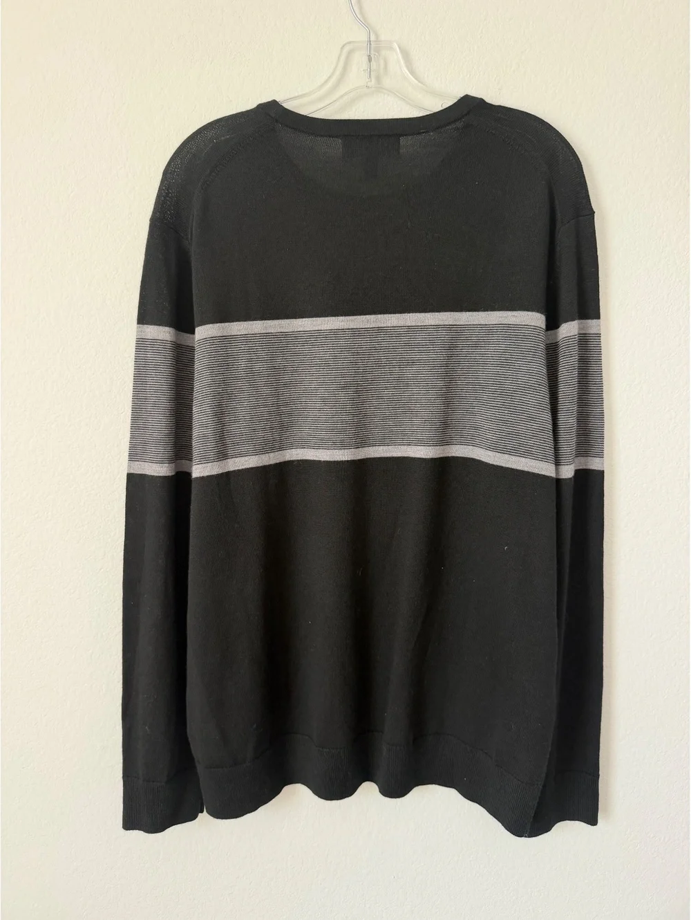 Banana Republic Crew Neck 100% Merino Wool Gray Striped Black Sweater Size XL